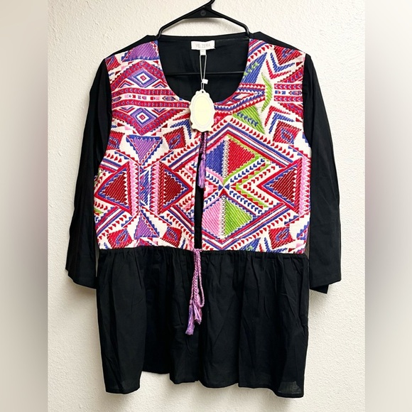 Velzera Women's Size 1XL Open Front Top Embroidered Black Front Tie Boho NWT - Picture 1 of 3